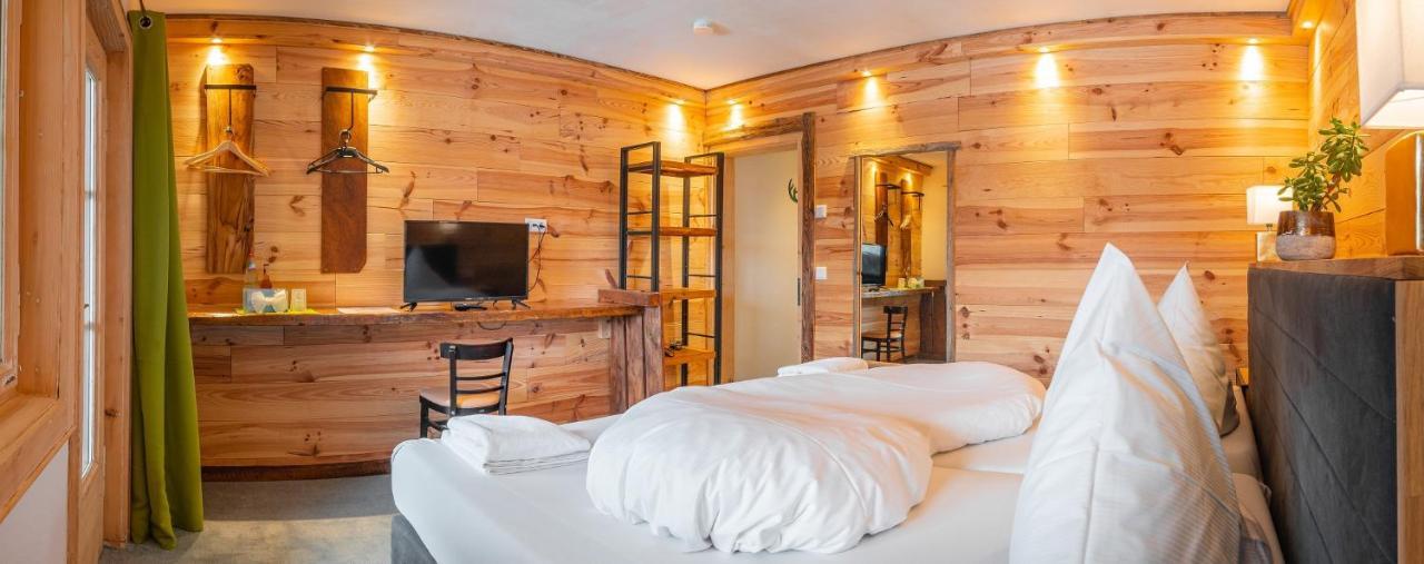 Hostel - Ron'S Guesthouse Όμπερσντορφ Εξωτερικό φωτογραφία