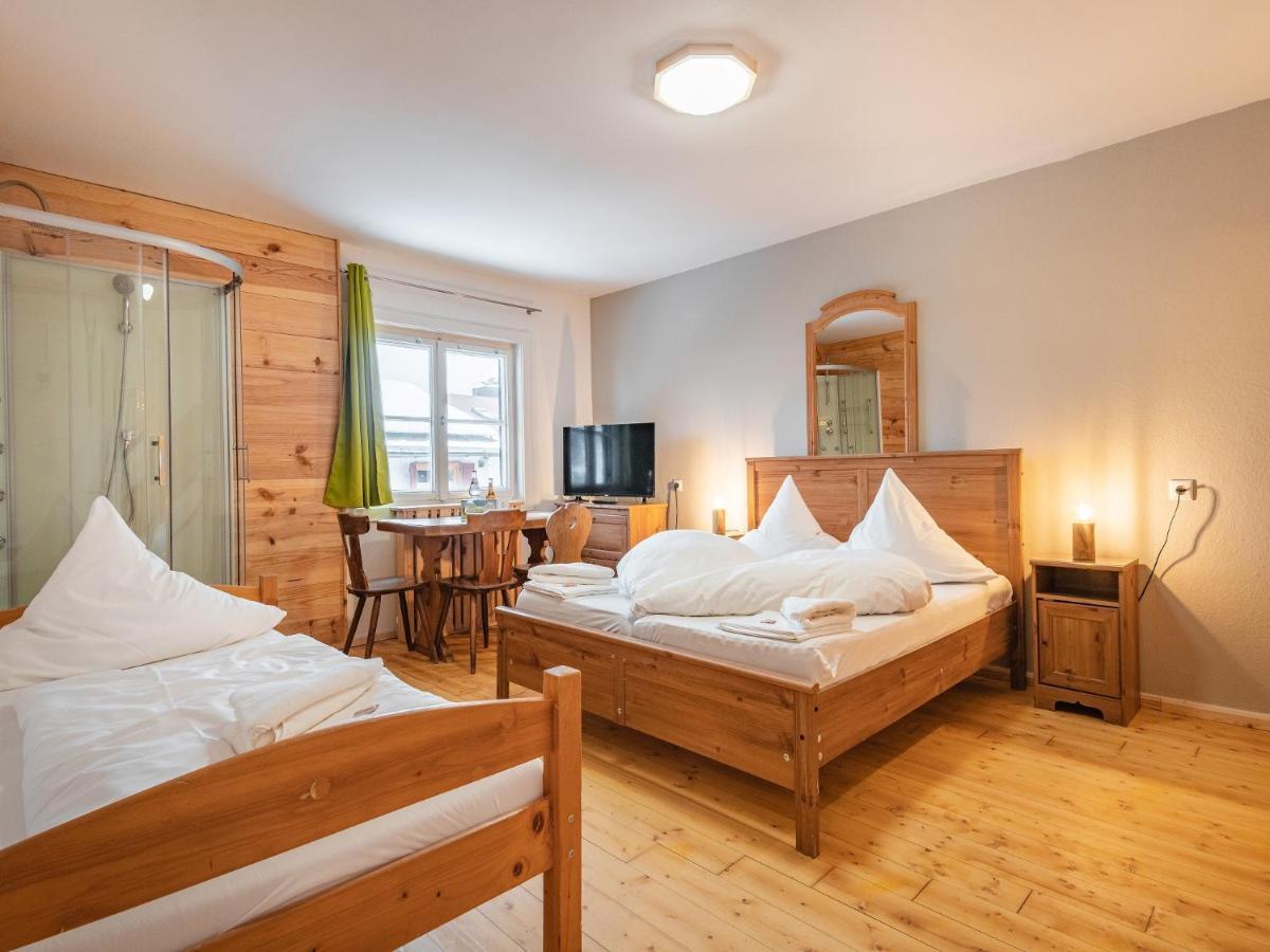 Hostel - Ron'S Guesthouse Όμπερσντορφ Εξωτερικό φωτογραφία