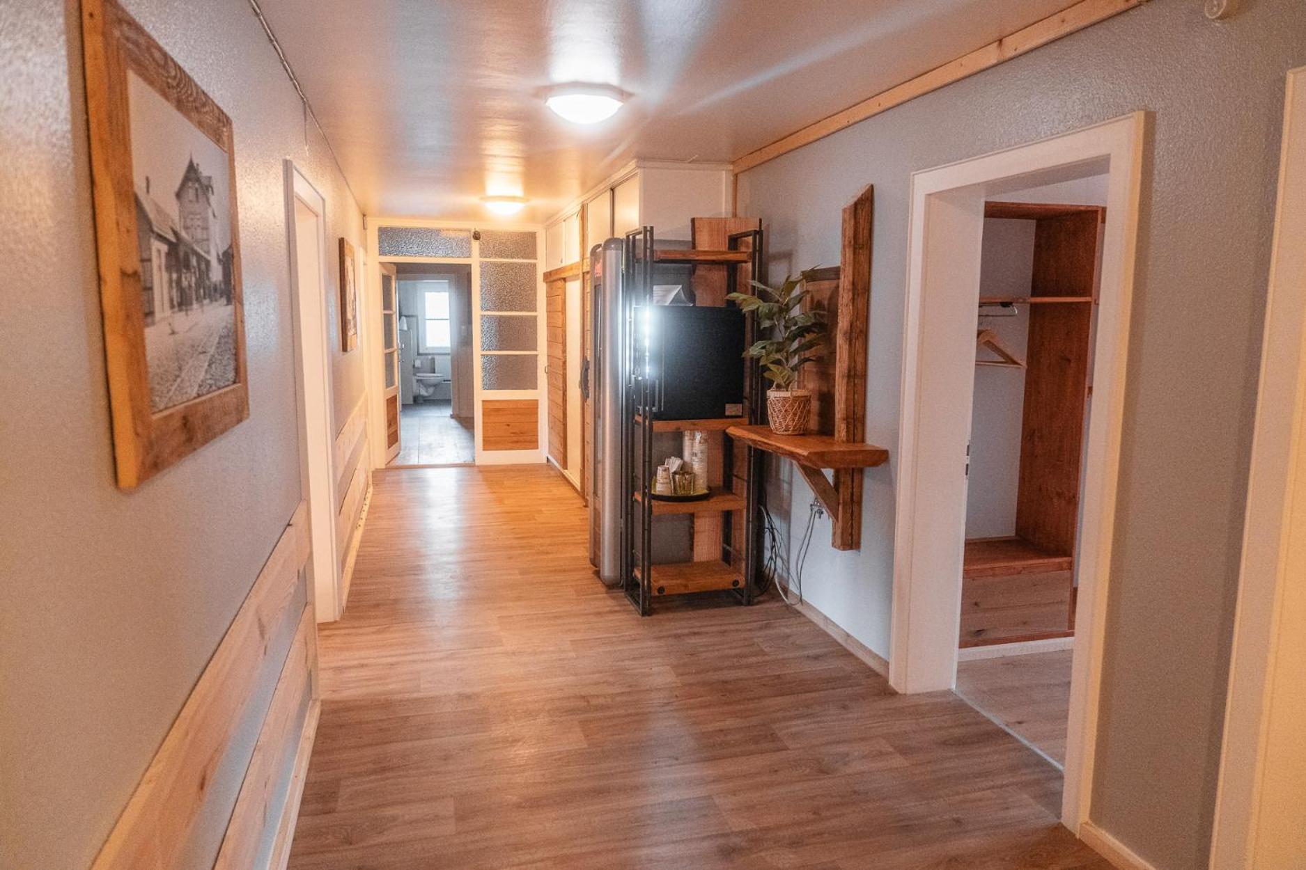 Hostel - Ron'S Guesthouse Όμπερσντορφ Εξωτερικό φωτογραφία