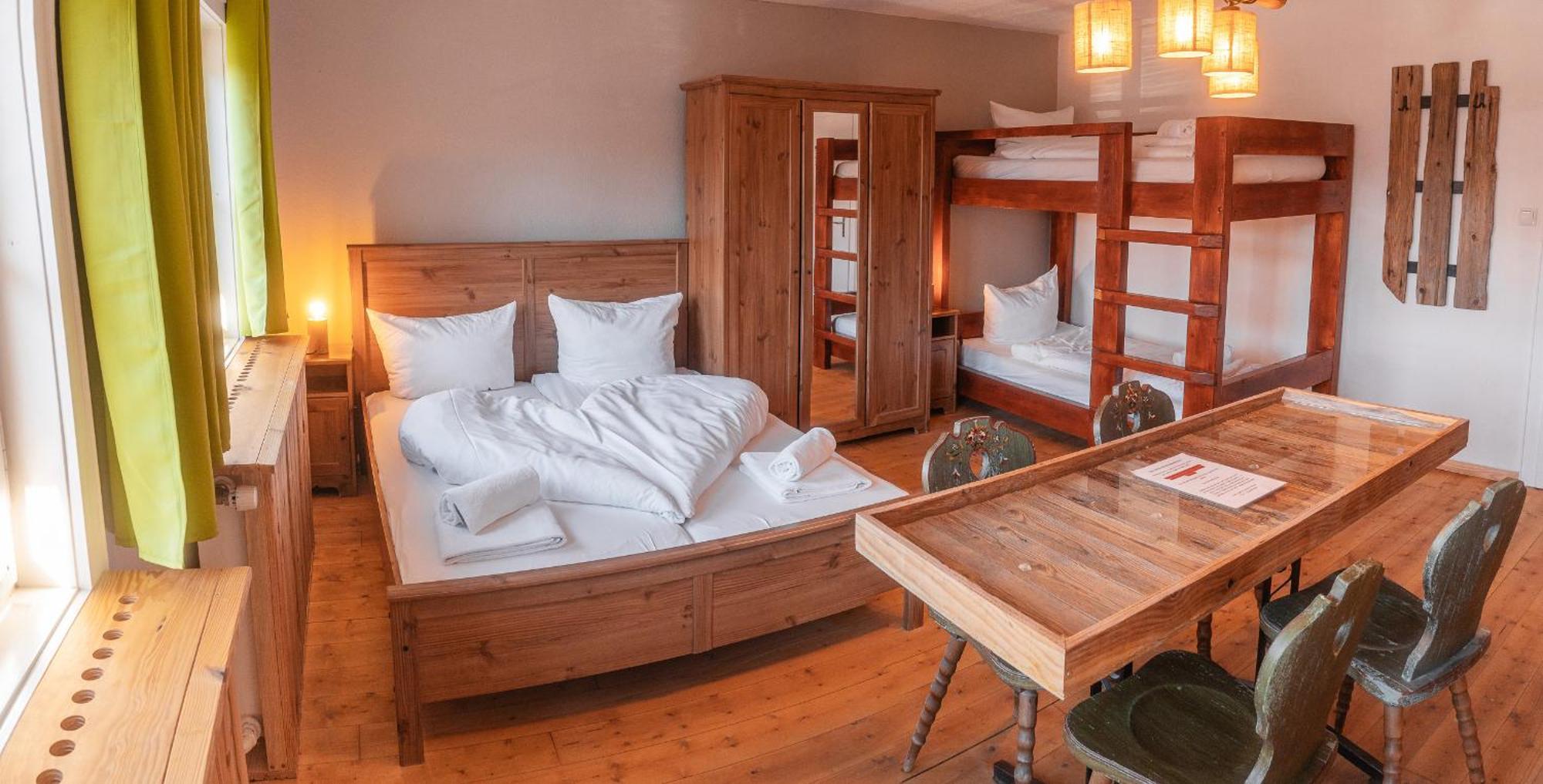 Hostel - Ron'S Guesthouse Όμπερσντορφ Εξωτερικό φωτογραφία
