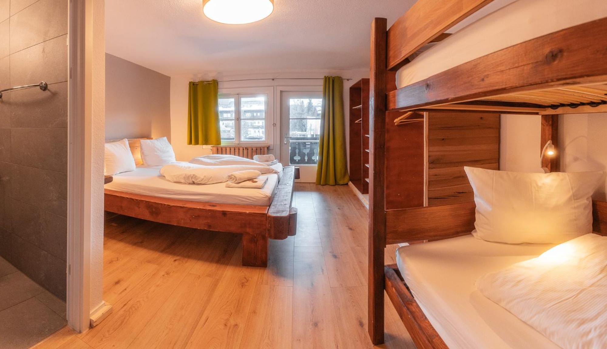 Hostel - Ron'S Guesthouse Όμπερσντορφ Εξωτερικό φωτογραφία
